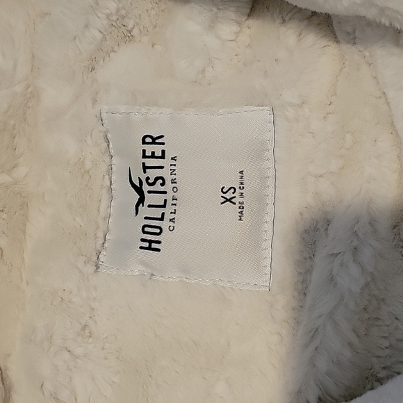 Hollister Hoodie - Picture 3 of 3